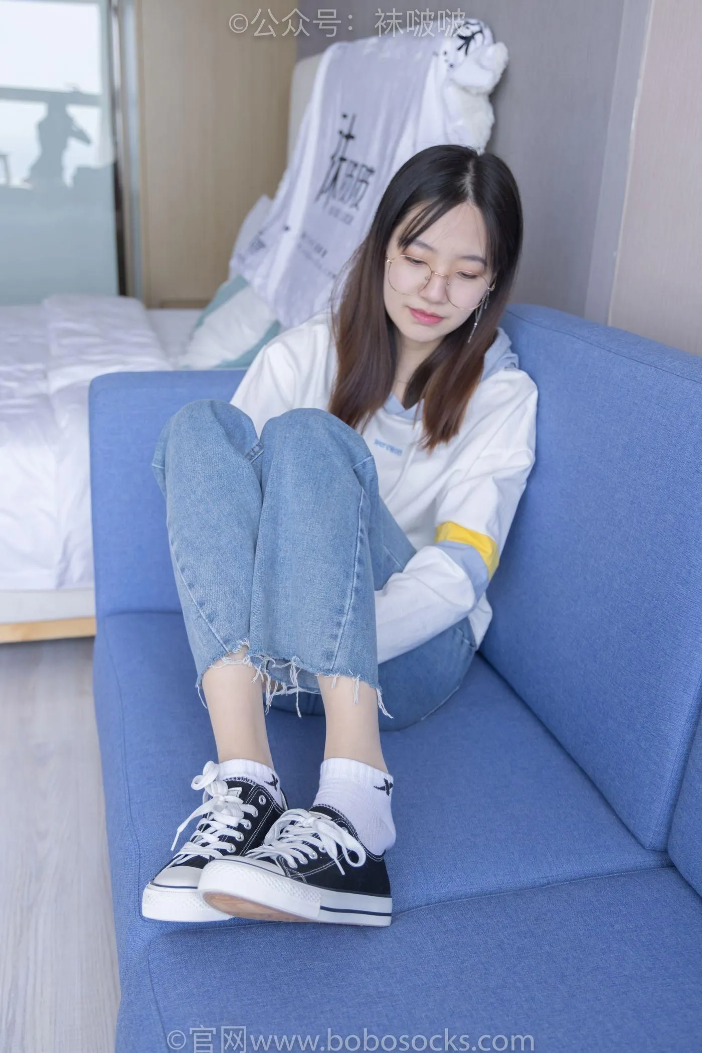 [BoBoSocks袜啵啵]NO.080 小甜豆-帆布鞋、白棉袜、肉丝（花絮版） [140P]插图4